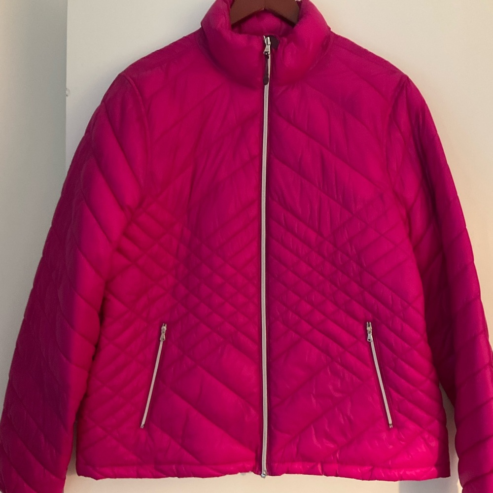 NWOT Womens Tek Gear Jacket
